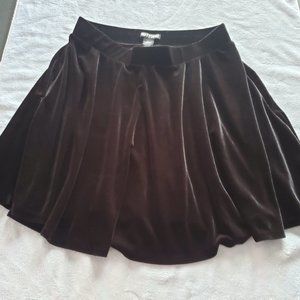 Hot Topic Velvet Skater Skirt
